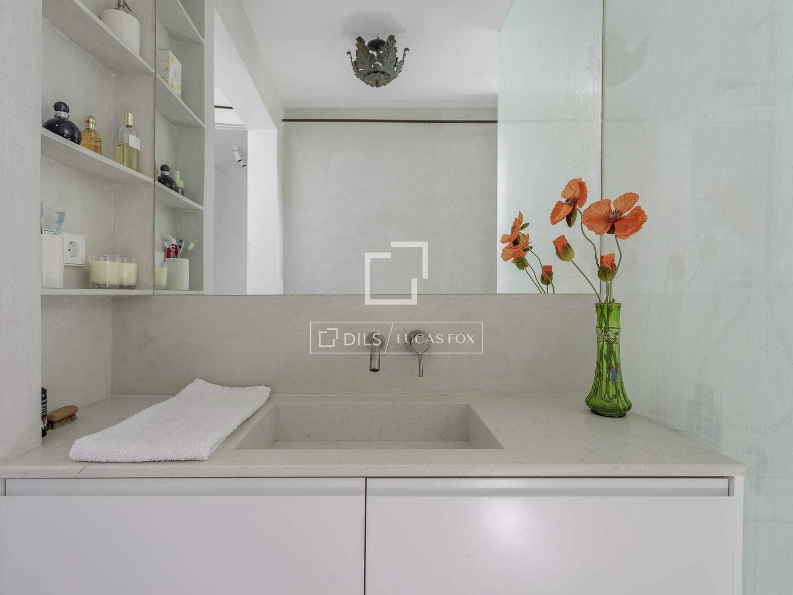 3 Zimmer Apartment zu vermieten in Madrid Stadt mit Pool Garage - 4.200 € (Ref: 9893056)
