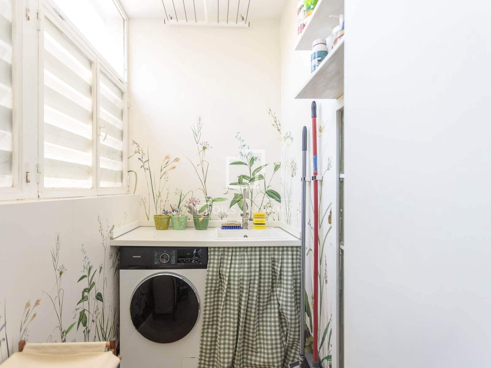 3 Zimmer Apartment zu vermieten in Madrid Stadt mit Pool Garage - 4.200 € (Ref: 9893056)