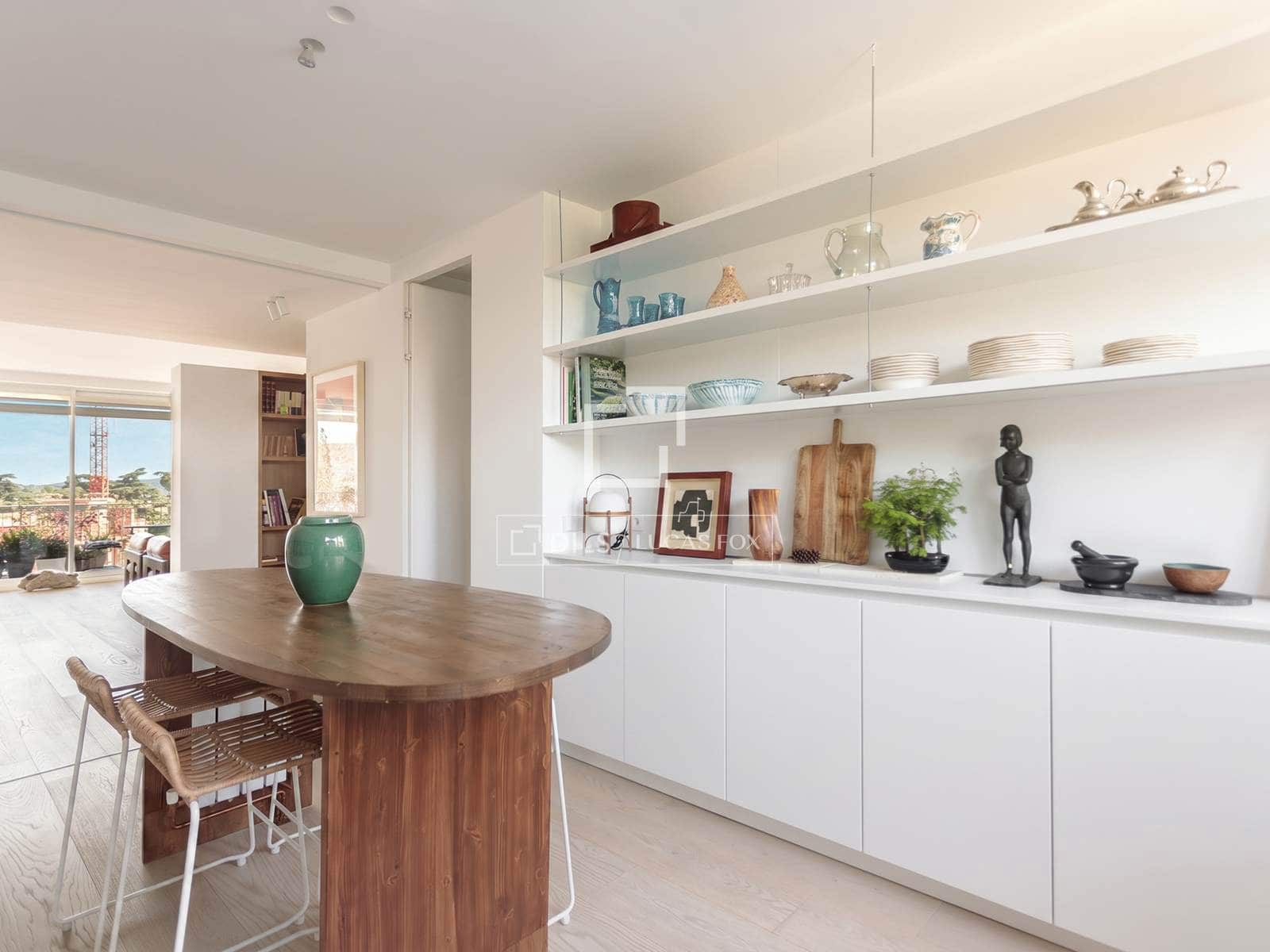 3 Zimmer Apartment zu vermieten in Madrid Stadt mit Pool Garage - 4.200 € (Ref: 9893056)