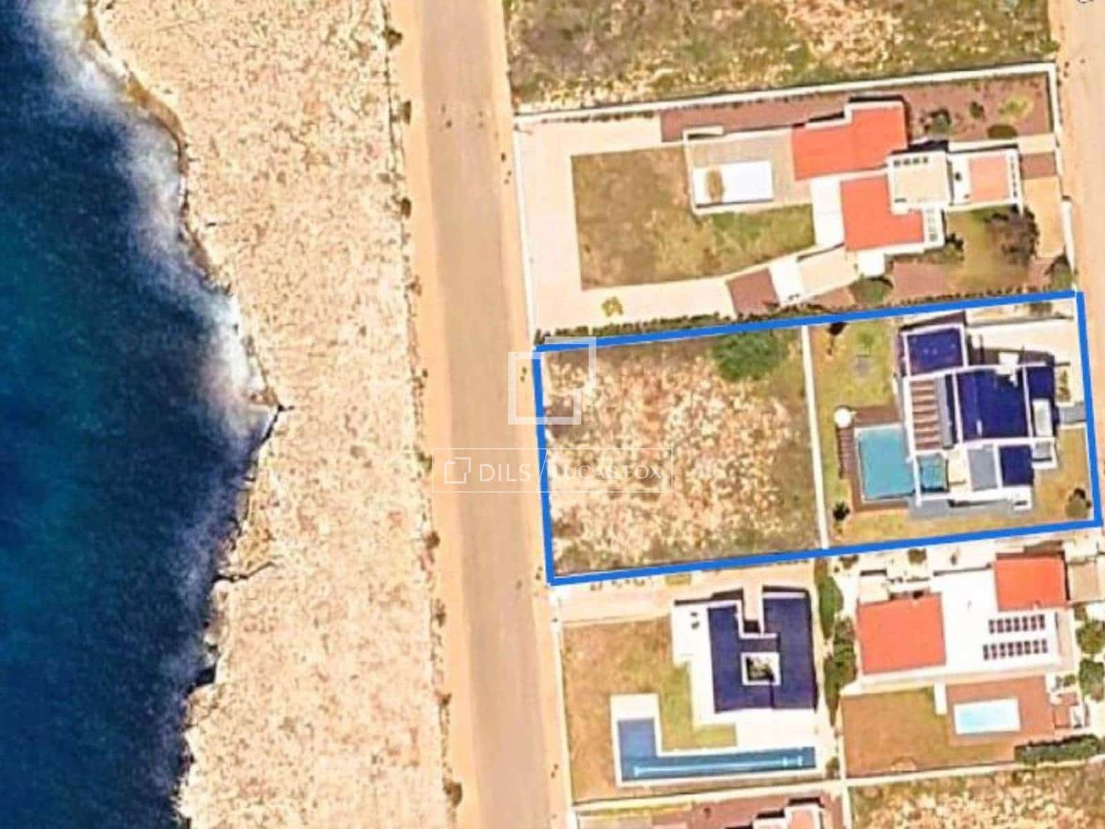 5 sypialnia Willa na sprzedaż w Ciutadella de Menorca z basenem garażem - 2 700 000 € (Ref: 9893057)