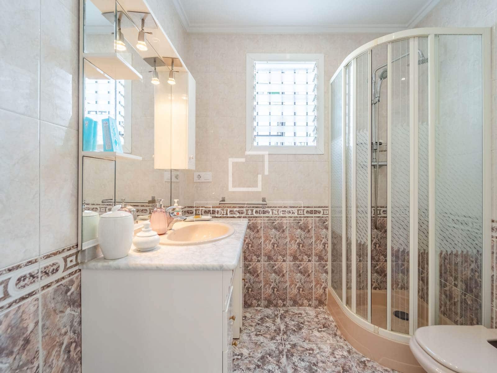5 soveværelse Villa til salg i Valencia by - € 795.000 (Ref: 9893058)
