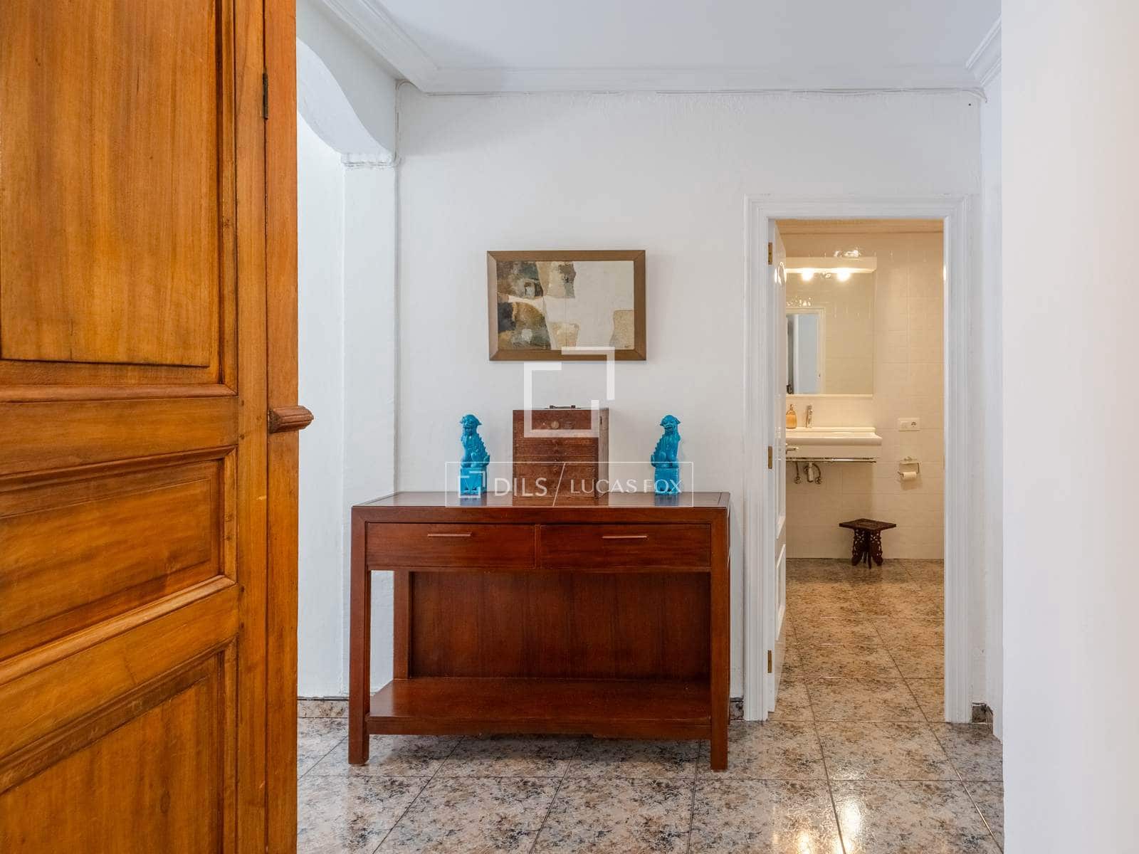 5 soveværelse Villa til salg i Valencia by - € 795.000 (Ref: 9893058)
