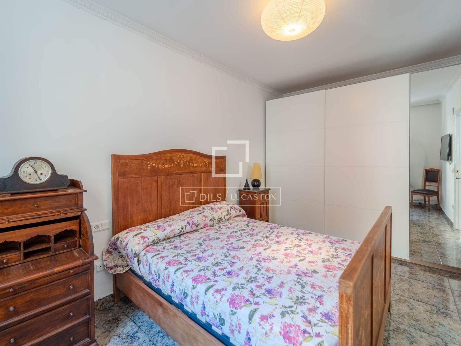 5 soveværelse Villa til salg i Valencia by - € 795.000 (Ref: 9893058)