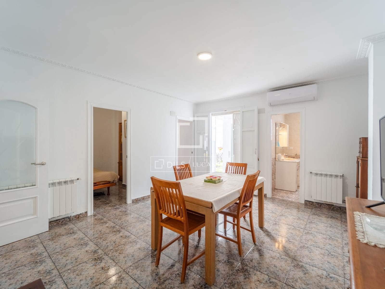 5 soveværelse Villa til salg i Valencia by - € 795.000 (Ref: 9893058)