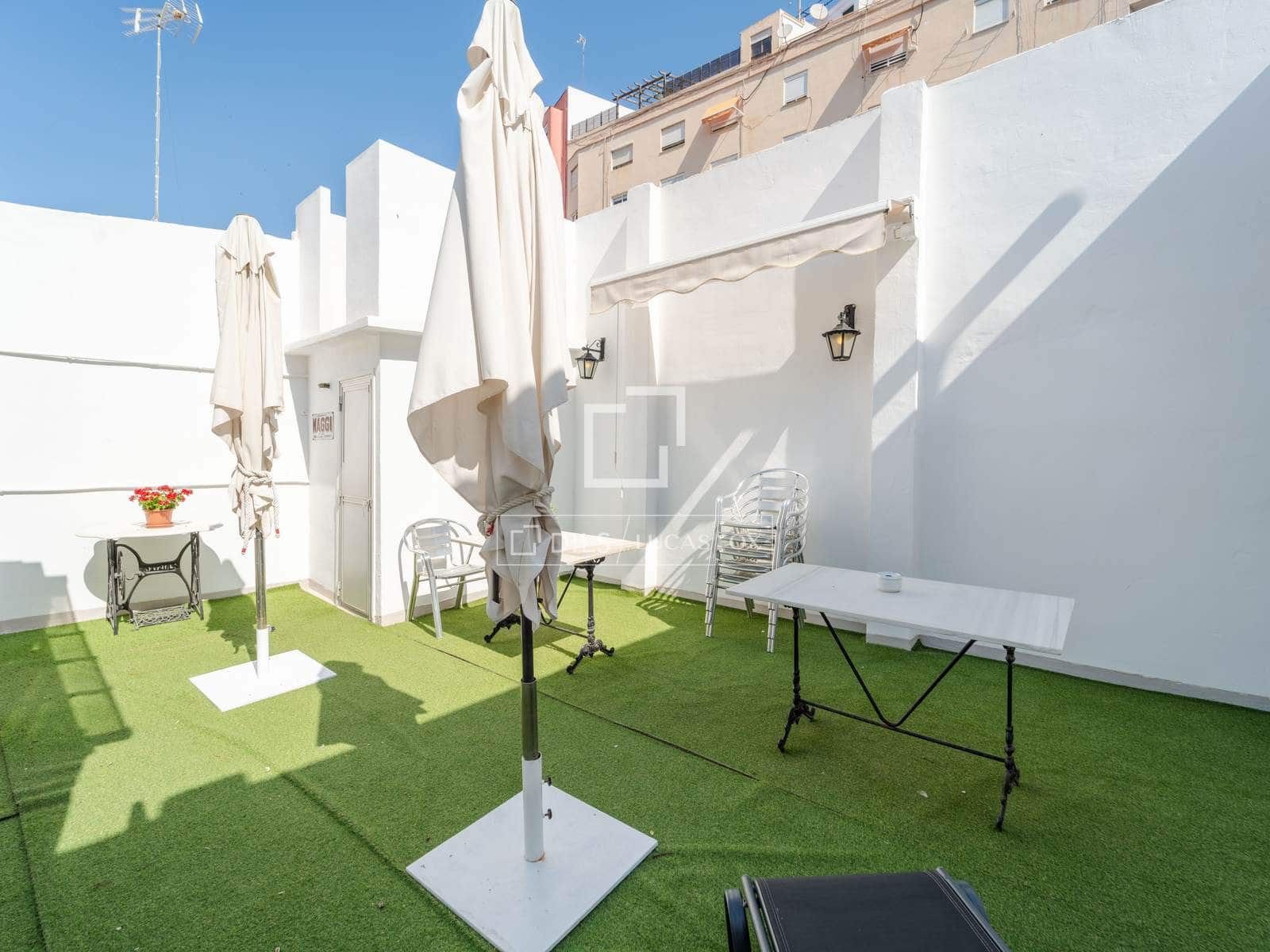 5 soveværelse Villa til salg i Valencia by - € 795.000 (Ref: 9893058)