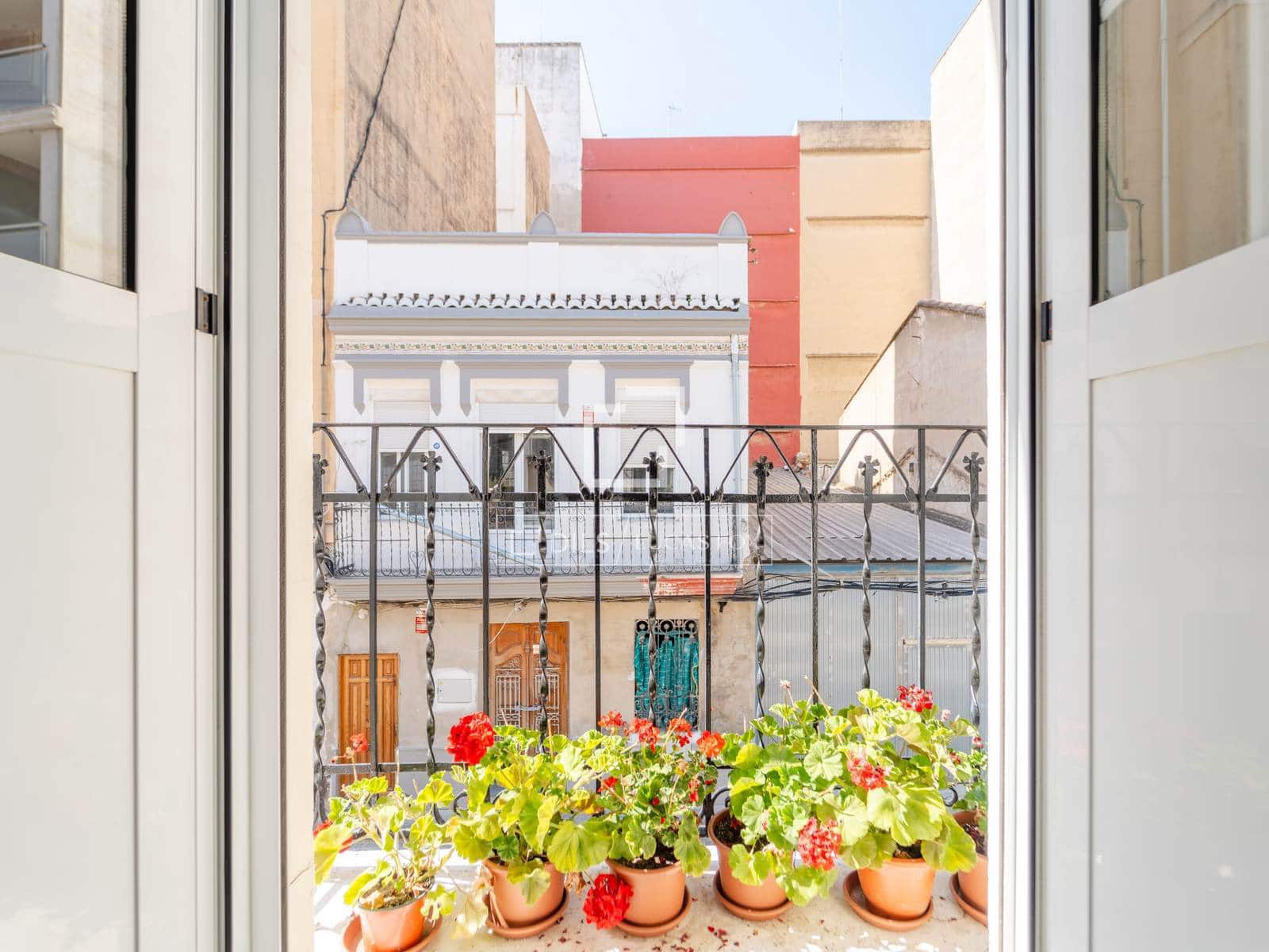 5 soveværelse Villa til salg i Valencia by - € 795.000 (Ref: 9893058)