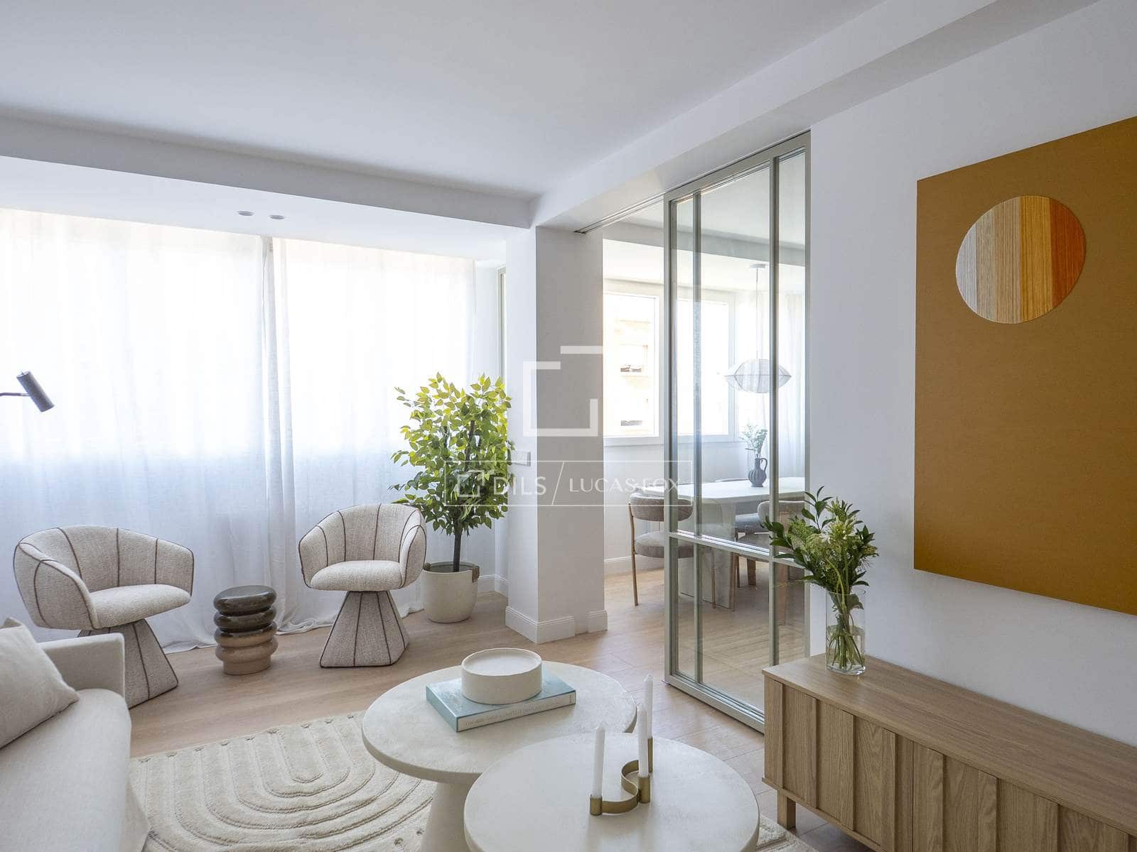 Apartamento de 4 habitaciones en Madrid ciudad en venta - 1.190.000 € (Ref: 9893059)