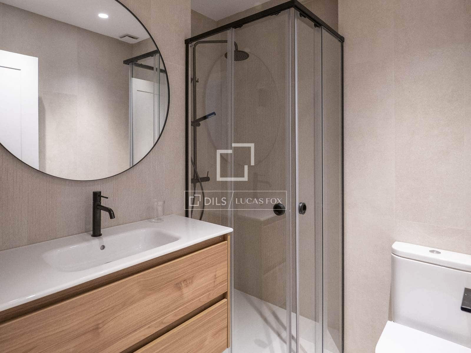 Apartamento de 4 habitaciones en Madrid ciudad en venta - 1.190.000 € (Ref: 9893059)