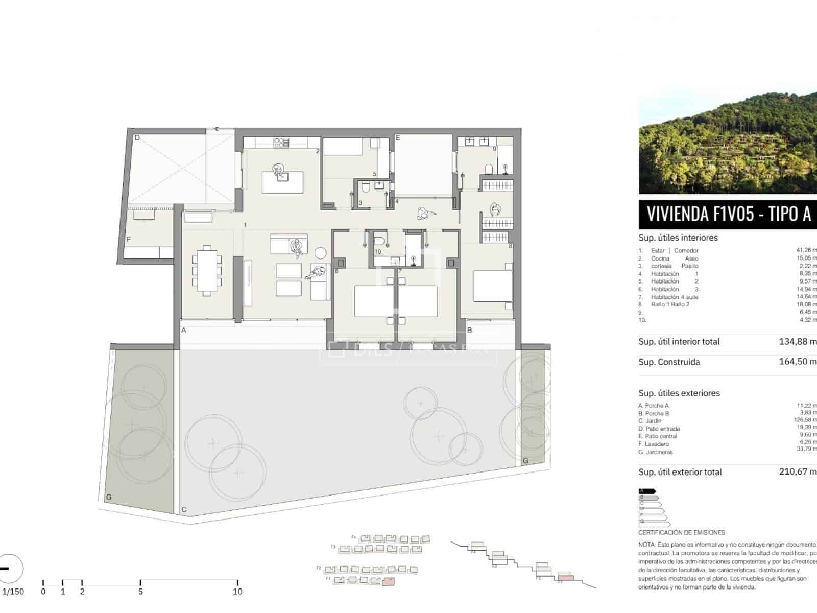 4 bedroom Villa for sale in Sa Riera with pool - € 823,000 (Ref: 9893185)