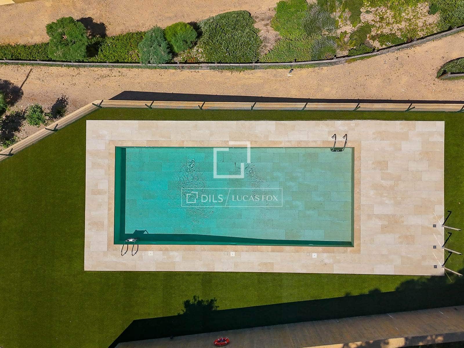 4 bedroom Villa for sale in Sa Riera with pool - € 823,000 (Ref: 9893185)