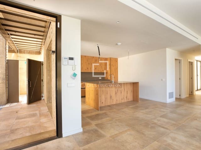 4 bedroom Villa for sale in Sa Riera, Begur with pool - € 825,000 (Ref: 9893186)