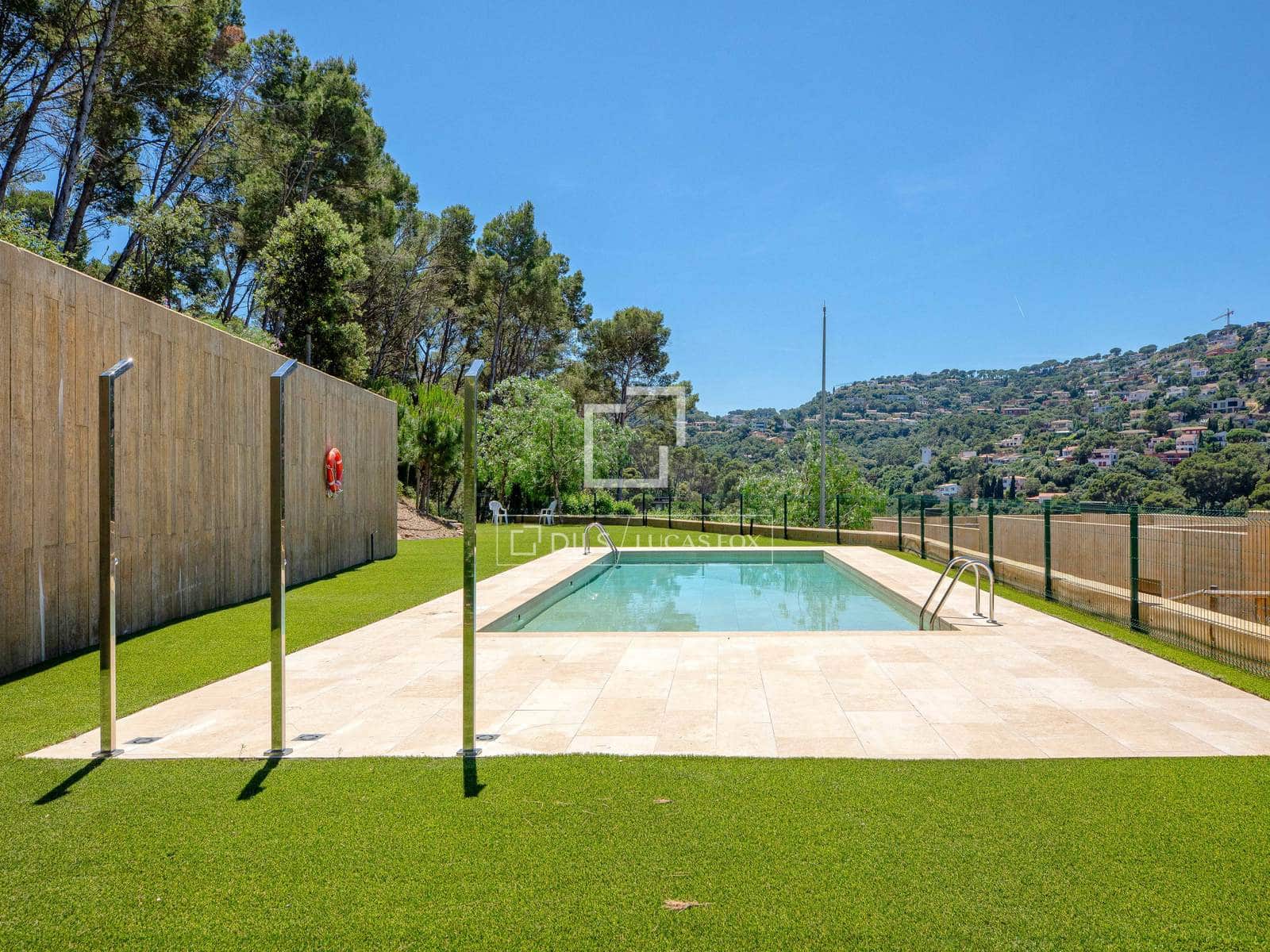 4 sovrum Villa till salu i Sa Riera med pool - 755 000 € (Ref: 9893187)