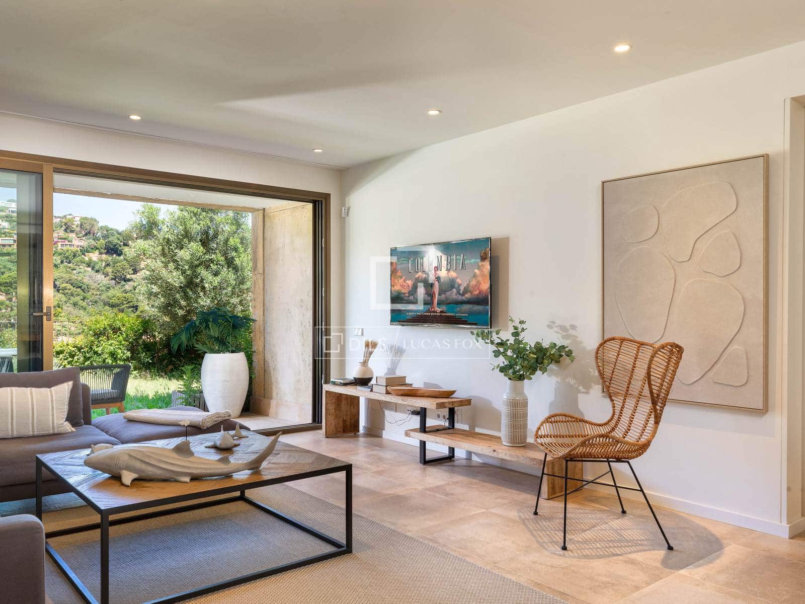 4 Zimmer Villa zu verkaufen in Sa Riera mit Pool - 775.000 € (Ref: 9893190)