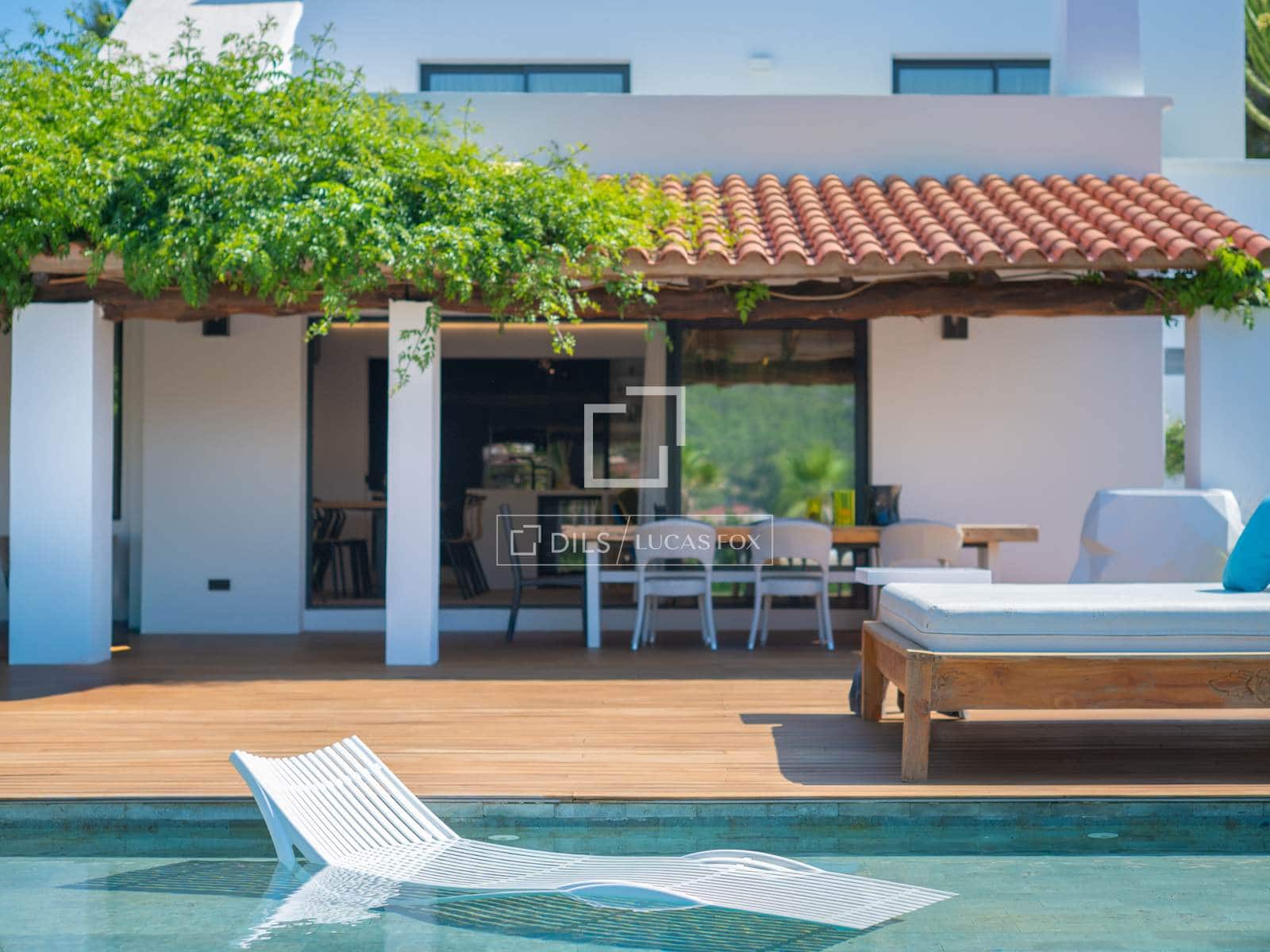 4 slaapkamer Villa te huur in Ibiza dorp met zwembad garage - € 12.500 (Ref: 9893192)