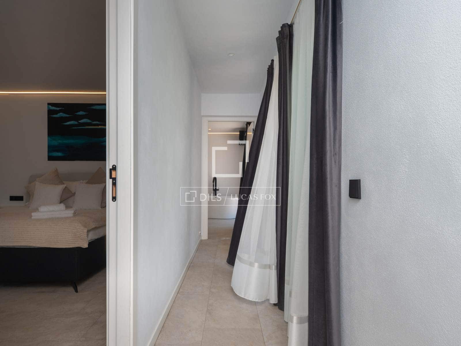 4 slaapkamer Villa te huur in Ibiza dorp met zwembad garage - € 12.500 (Ref: 9893192)