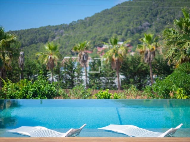 4 soverom Villa til leie i Ibiza by med svømmebasseng garasje - € 12 500 (Ref: 9893192)