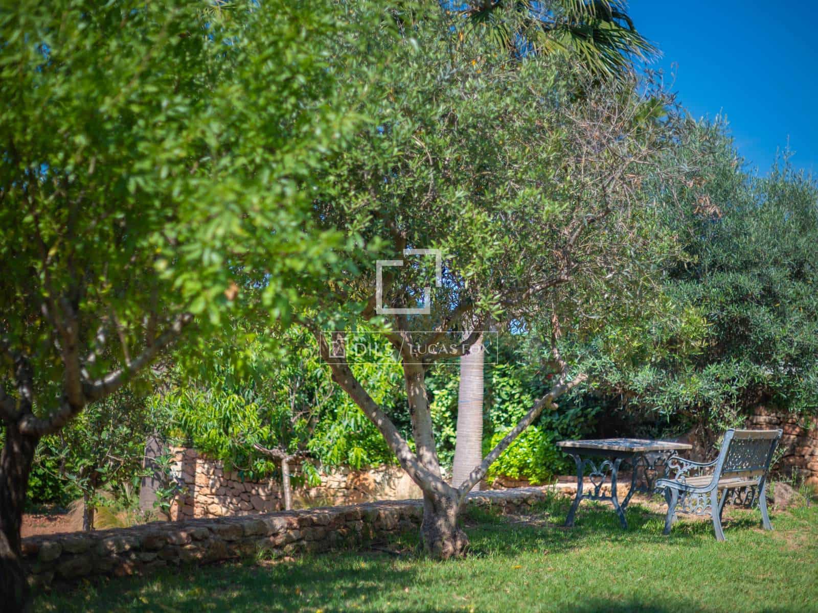 4 slaapkamer Villa te huur in Ibiza dorp met zwembad garage - € 12.500 (Ref: 9893192)