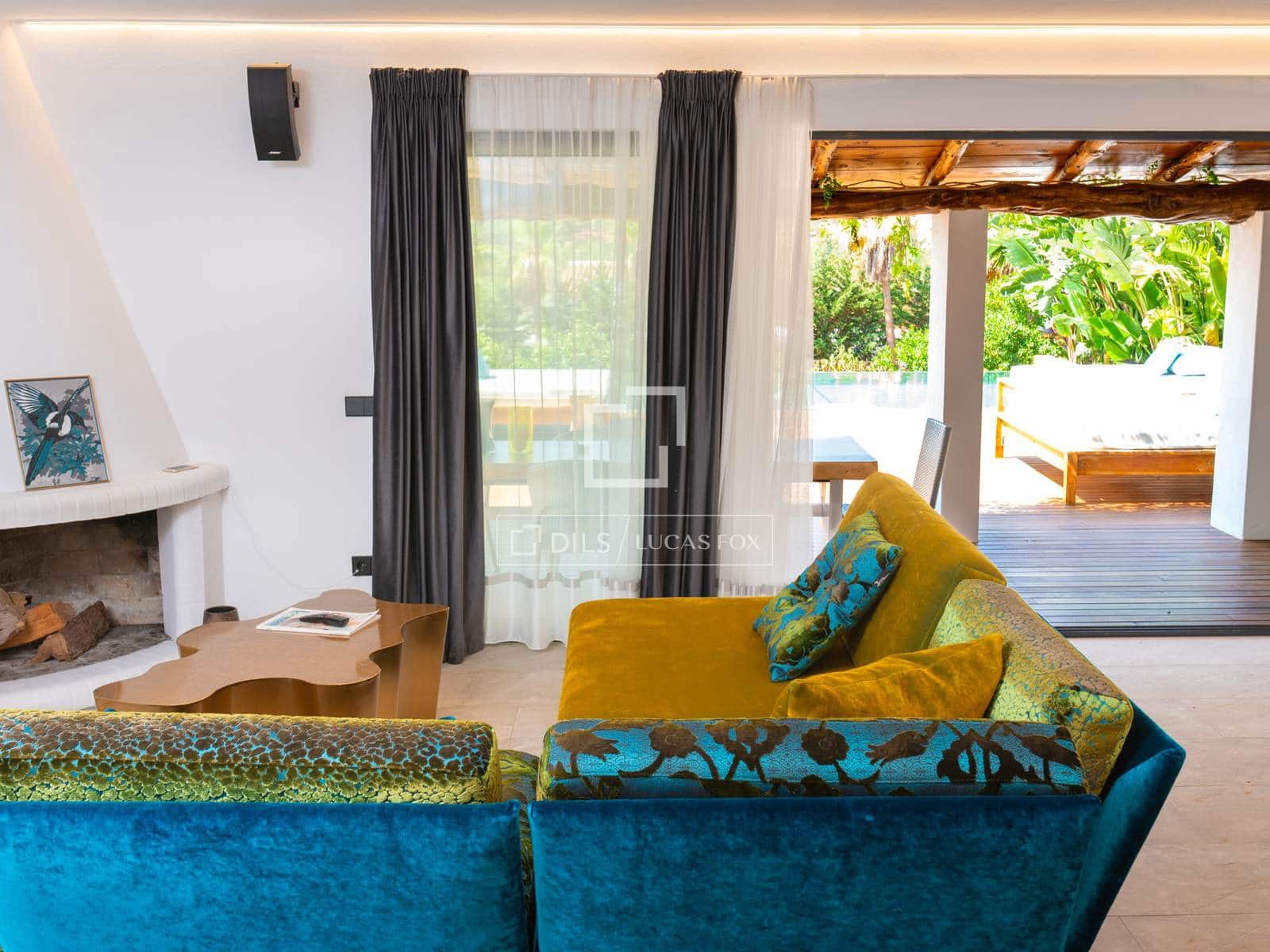 4 slaapkamer Villa te huur in Ibiza dorp met zwembad garage - € 12.500 (Ref: 9893192)