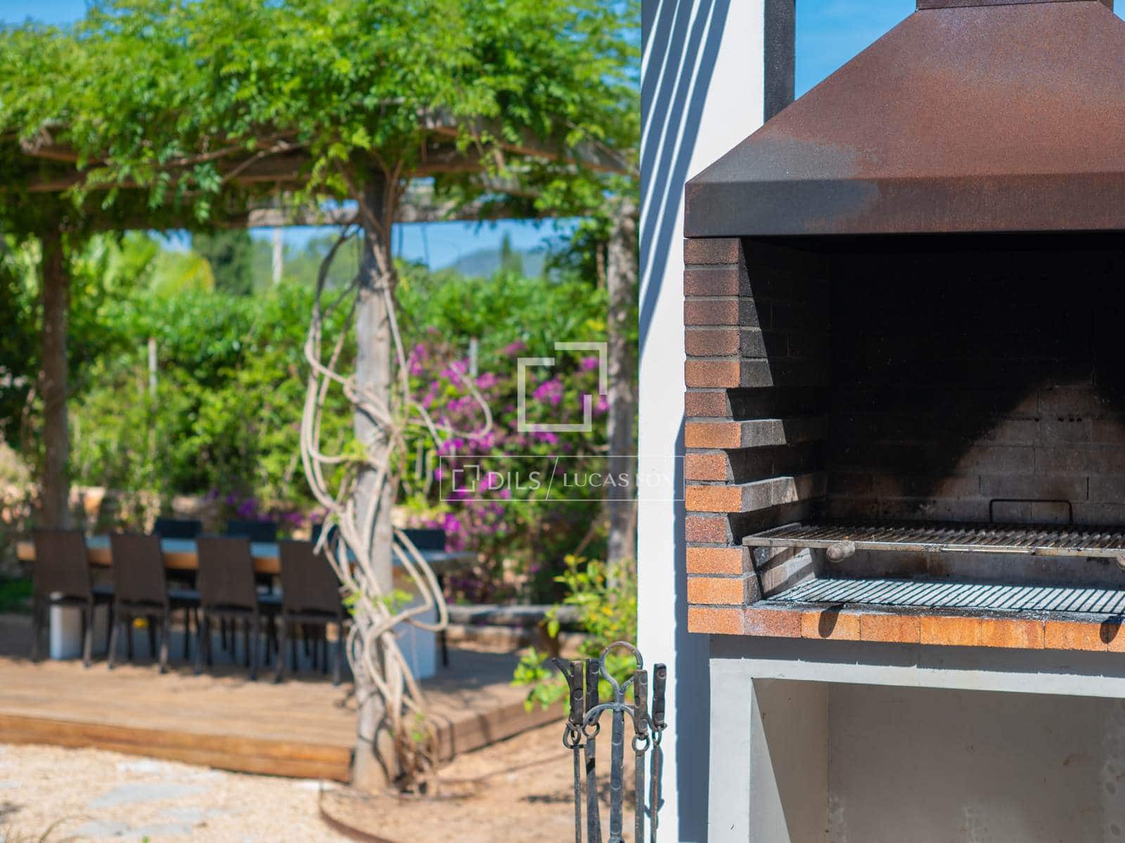 4 slaapkamer Villa te huur in Ibiza dorp met zwembad garage - € 12.500 (Ref: 9893192)