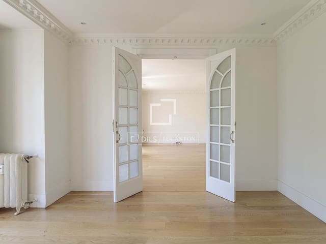 4 soverom Leilighet til leie i Madrid by - € 7 200 (Ref: 9893193)