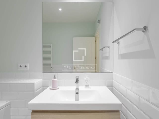4 soverom Leilighet til leie i Madrid by - € 7 200 (Ref: 9893193)