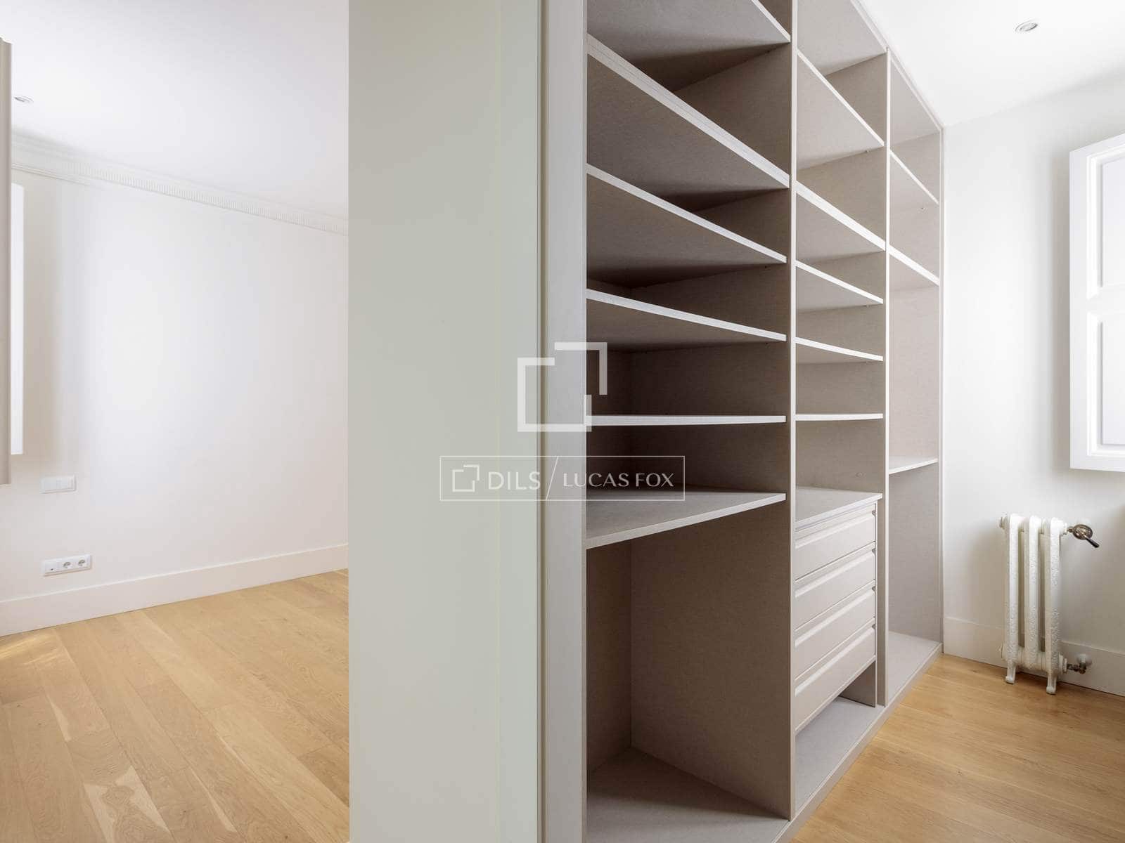 4 soverom Leilighet til leie i Madrid by - € 7 200 (Ref: 9893193)