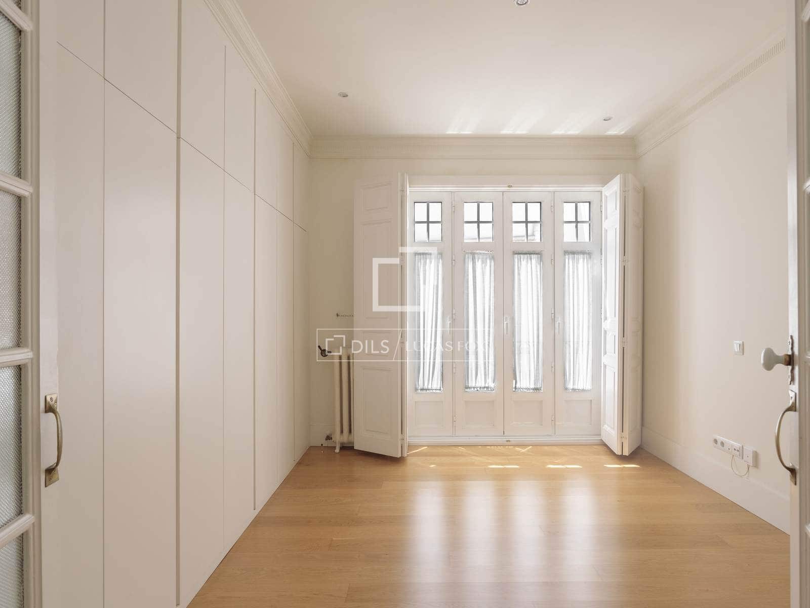 4 soverom Leilighet til leie i Madrid by - € 7 200 (Ref: 9893193)