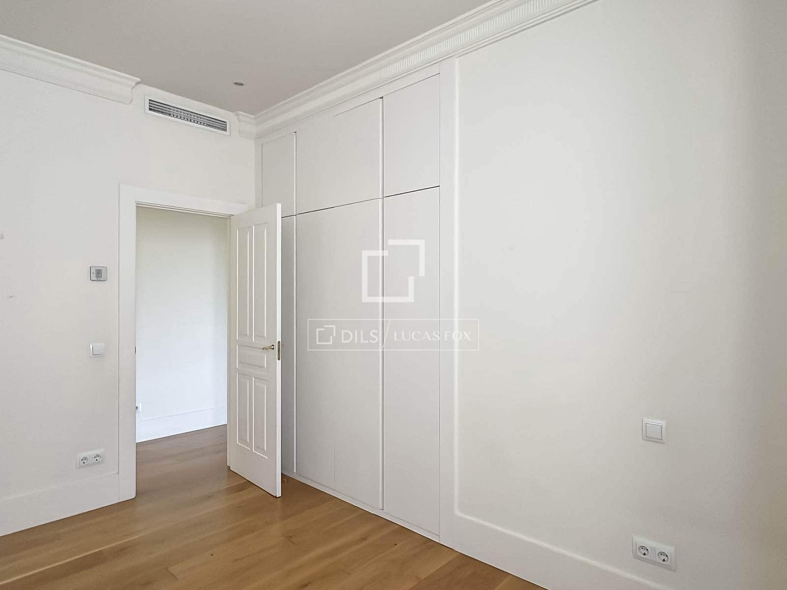 4 soverom Leilighet til leie i Madrid by - € 7 200 (Ref: 9893193)