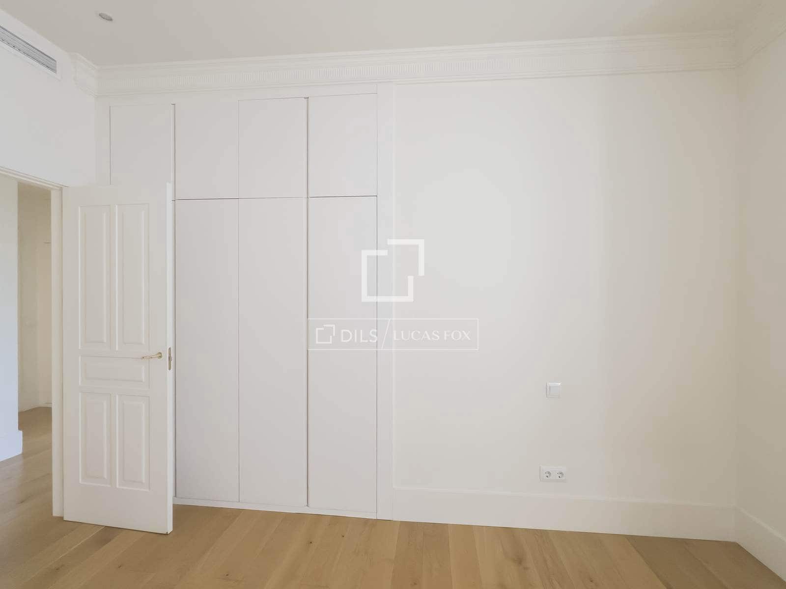 4 soverom Leilighet til leie i Madrid by - € 7 200 (Ref: 9893193)