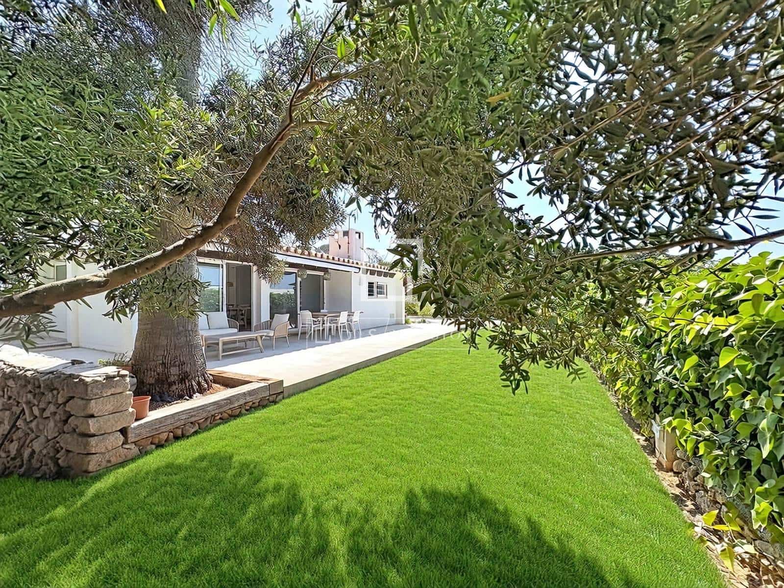 4 soverom Villa til salgs i San Luis / Sant Lluis med svømmebasseng - € 1 300 000 (Ref: 9893194)