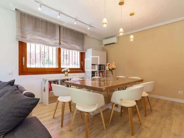 4 bedroom Apartment for sale in Esplugues de Llobregat with garage - € 790,000 (Ref: 9893195)