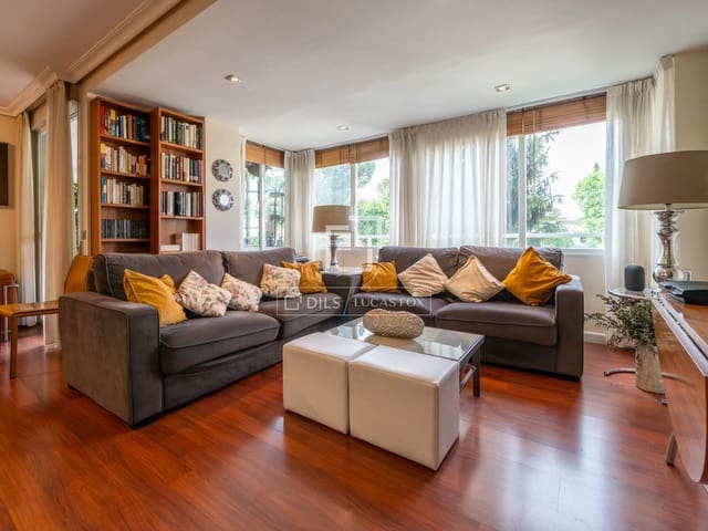 4 camera da letto Appartamento in vendita in Madrid città con piscina garage - 1.380.000 € (Rif: 9893196)