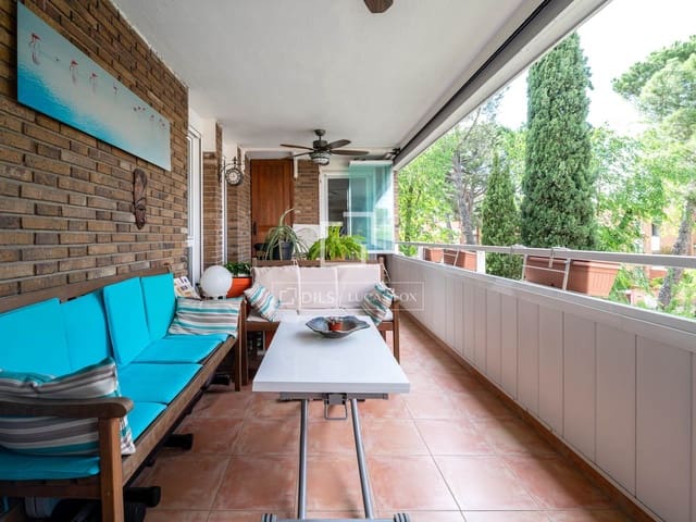 4 camera da letto Appartamento in vendita in Madrid città con piscina garage - 1.380.000 € (Rif: 9893196)