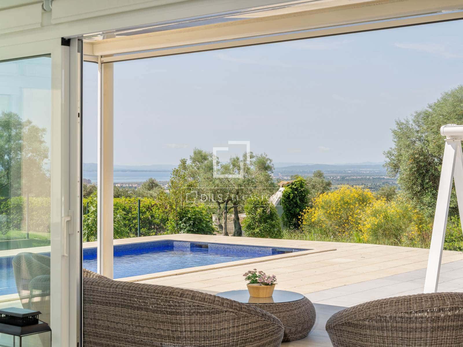 4 bedroom Villa for sale in Palau-saverdera with pool garage - € 1,200,000 (Ref: 9893197)