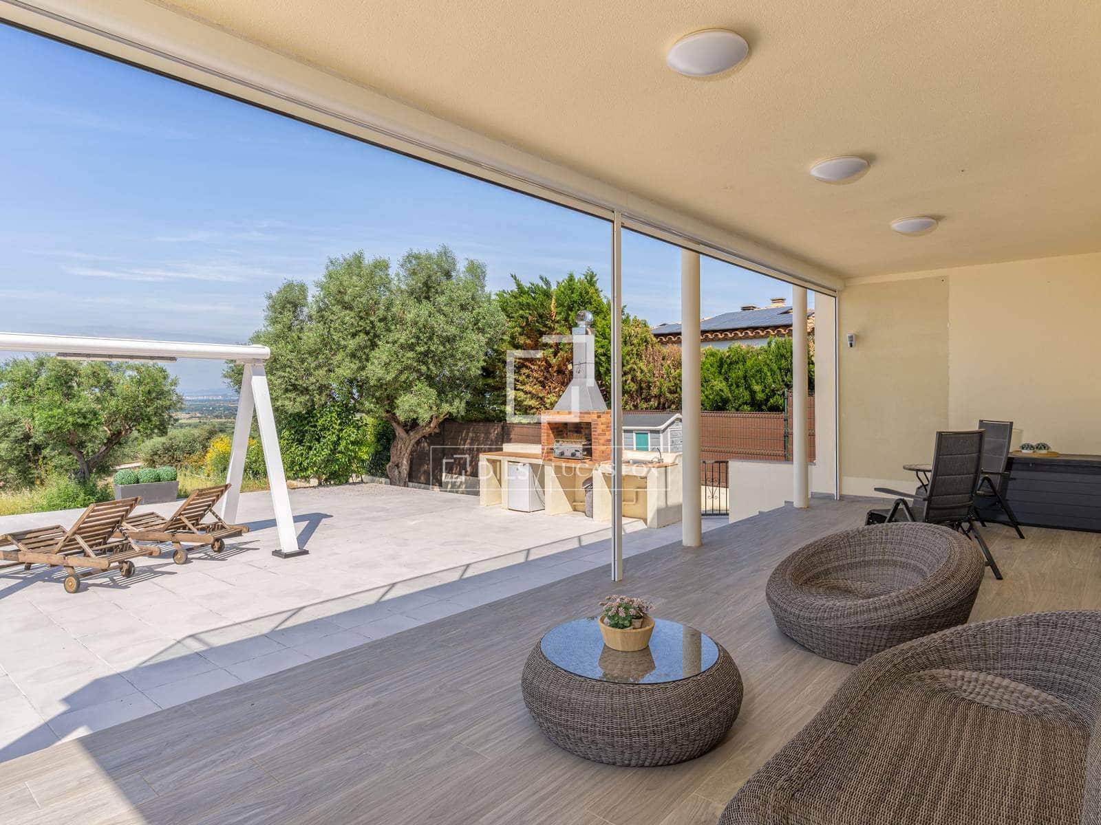 4 bedroom Villa for sale in Palau-saverdera with pool garage - € 1,200,000 (Ref: 9893197)