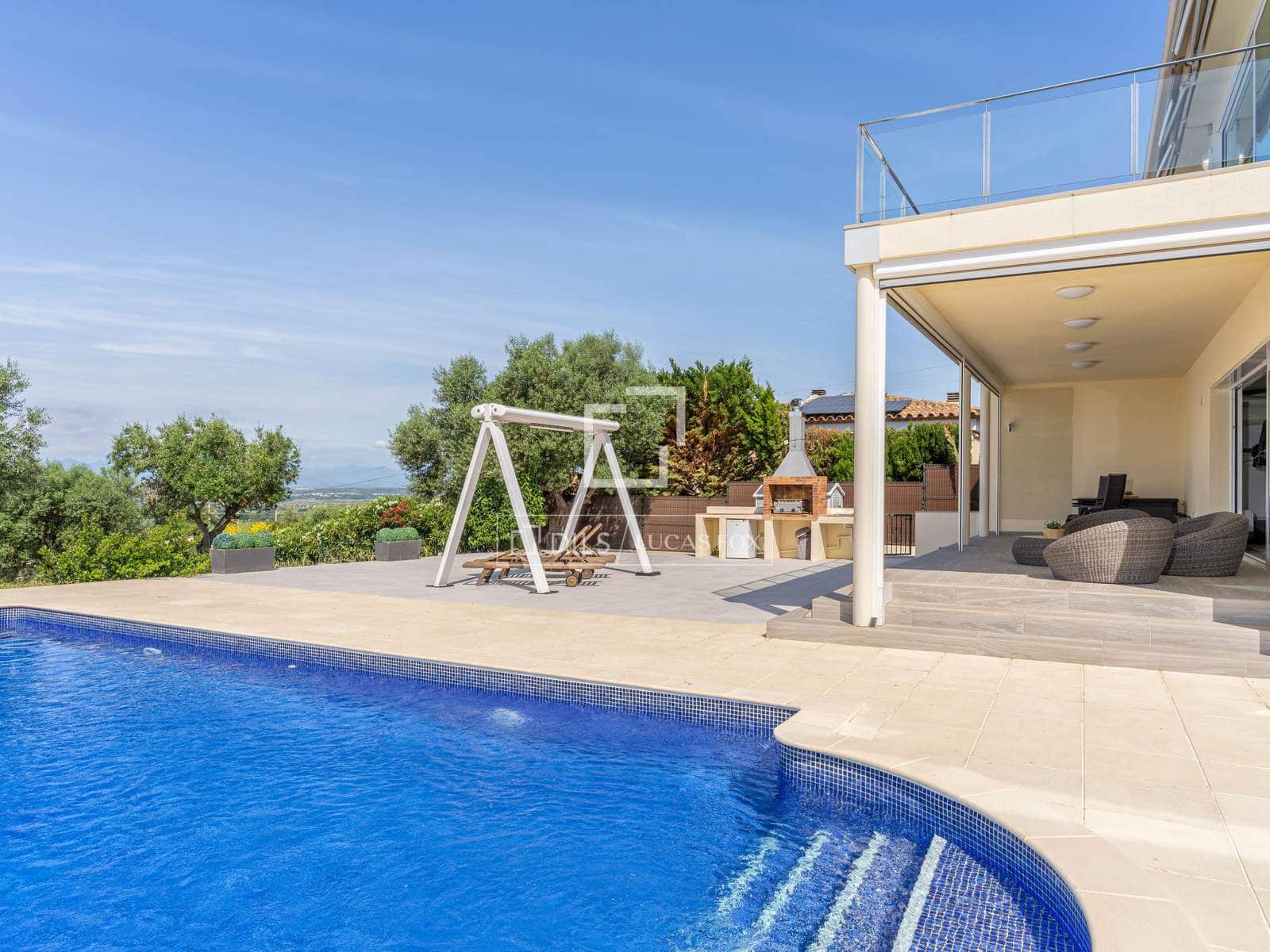 4 bedroom Villa for sale in Palau-saverdera with pool garage - € 1,200,000 (Ref: 9893197)