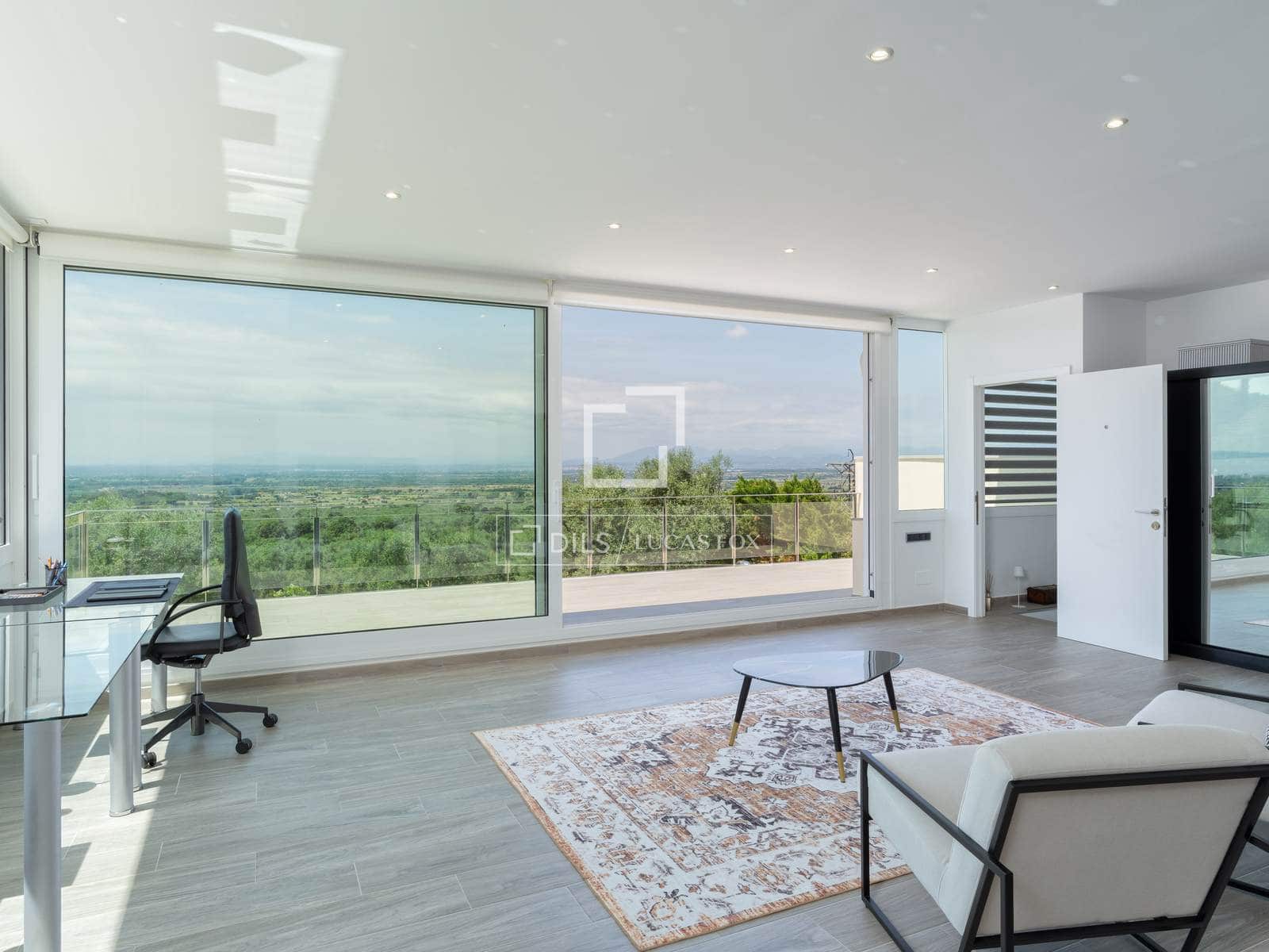 4 bedroom Villa for sale in Palau-saverdera with pool garage - € 1,200,000 (Ref: 9893197)