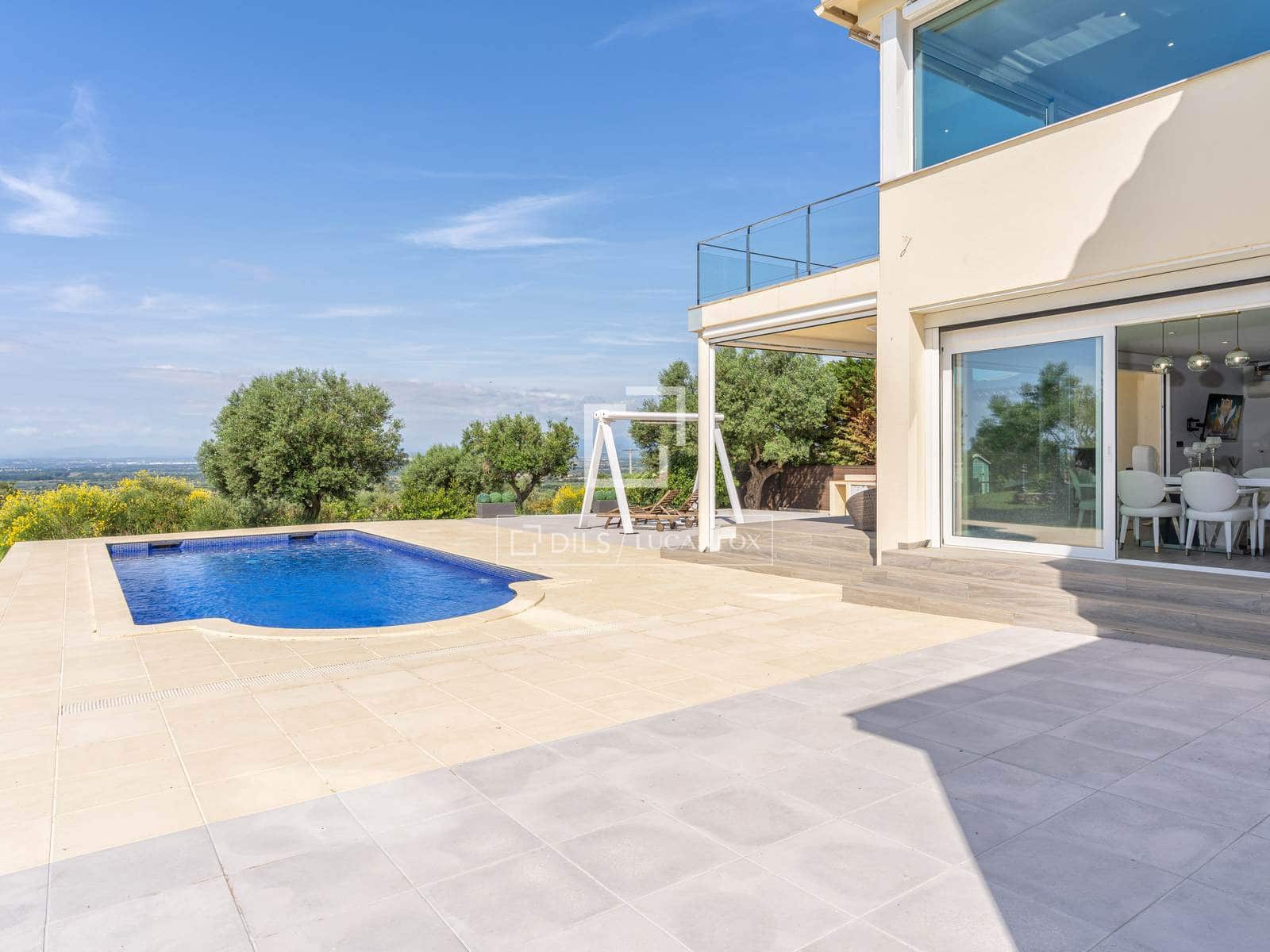 4 bedroom Villa for sale in Palau-saverdera with pool garage - € 1,200,000 (Ref: 9893197)