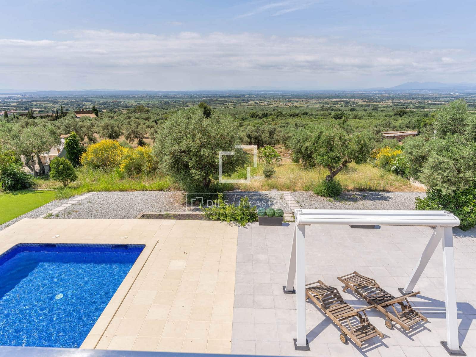 4 bedroom Villa for sale in Palau-saverdera with pool garage - € 1,200,000 (Ref: 9893197)