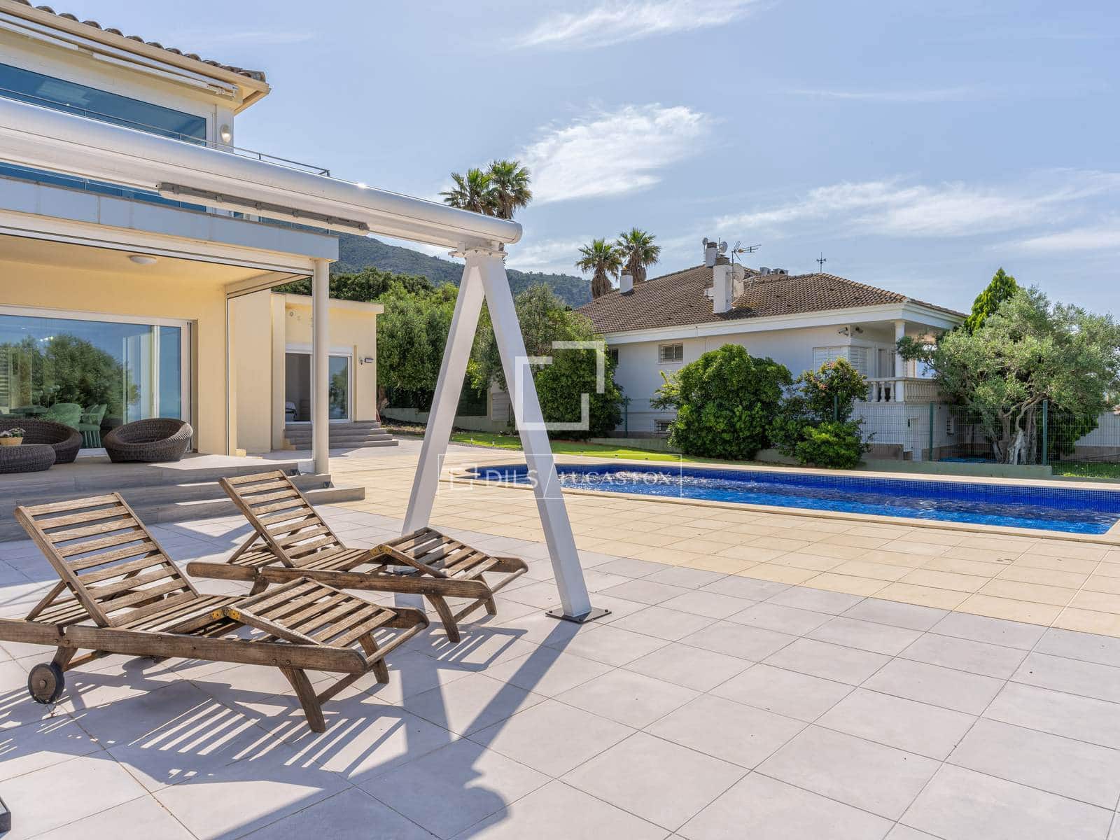 4 bedroom Villa for sale in Palau-saverdera with pool garage - € 1,200,000 (Ref: 9893197)