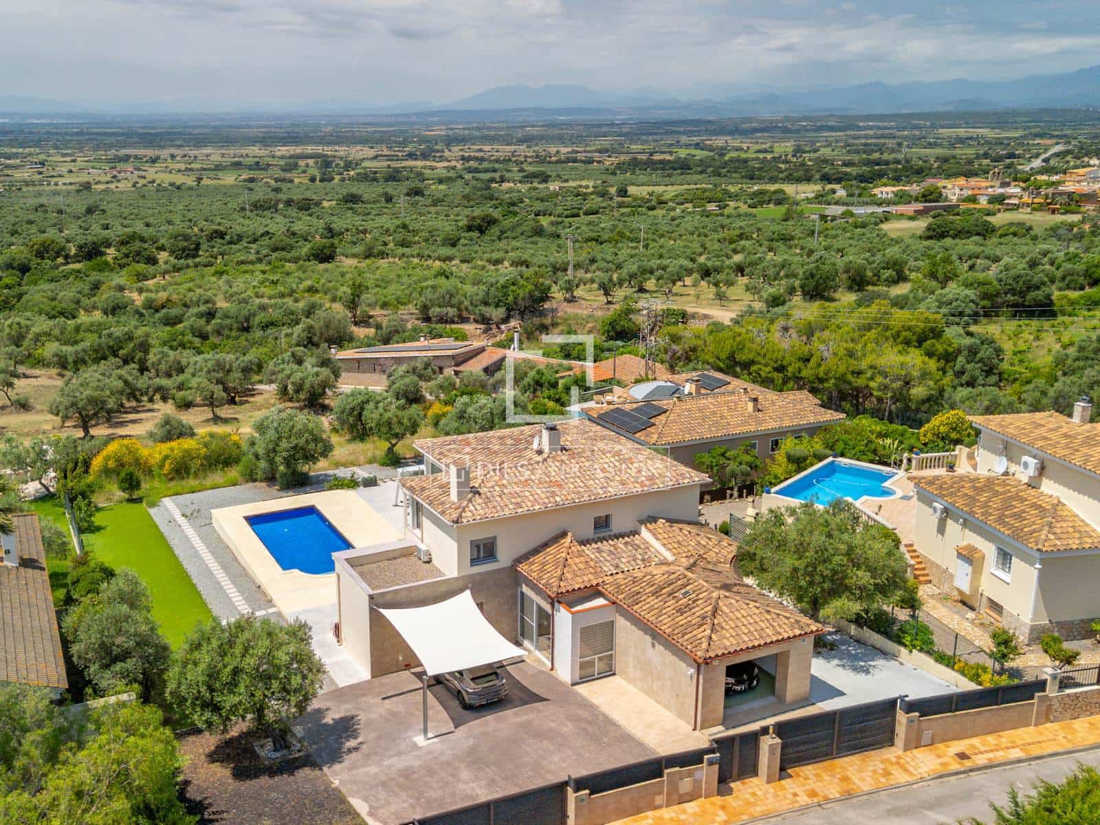 4 bedroom Villa for sale in Palau-saverdera with pool garage - € 1,200,000 (Ref: 9893197)
