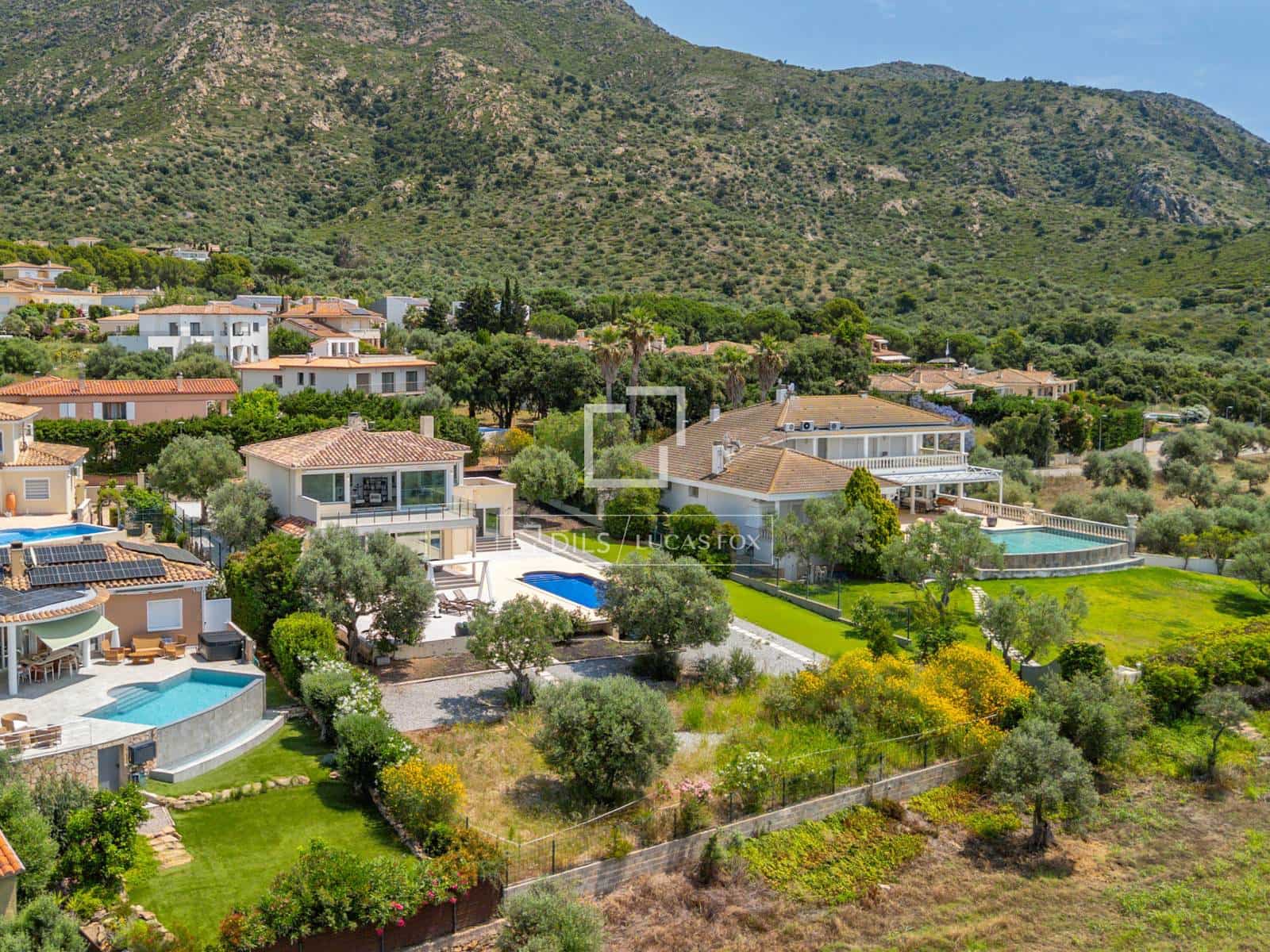 4 bedroom Villa for sale in Palau-saverdera with pool garage - € 1,200,000 (Ref: 9893197)