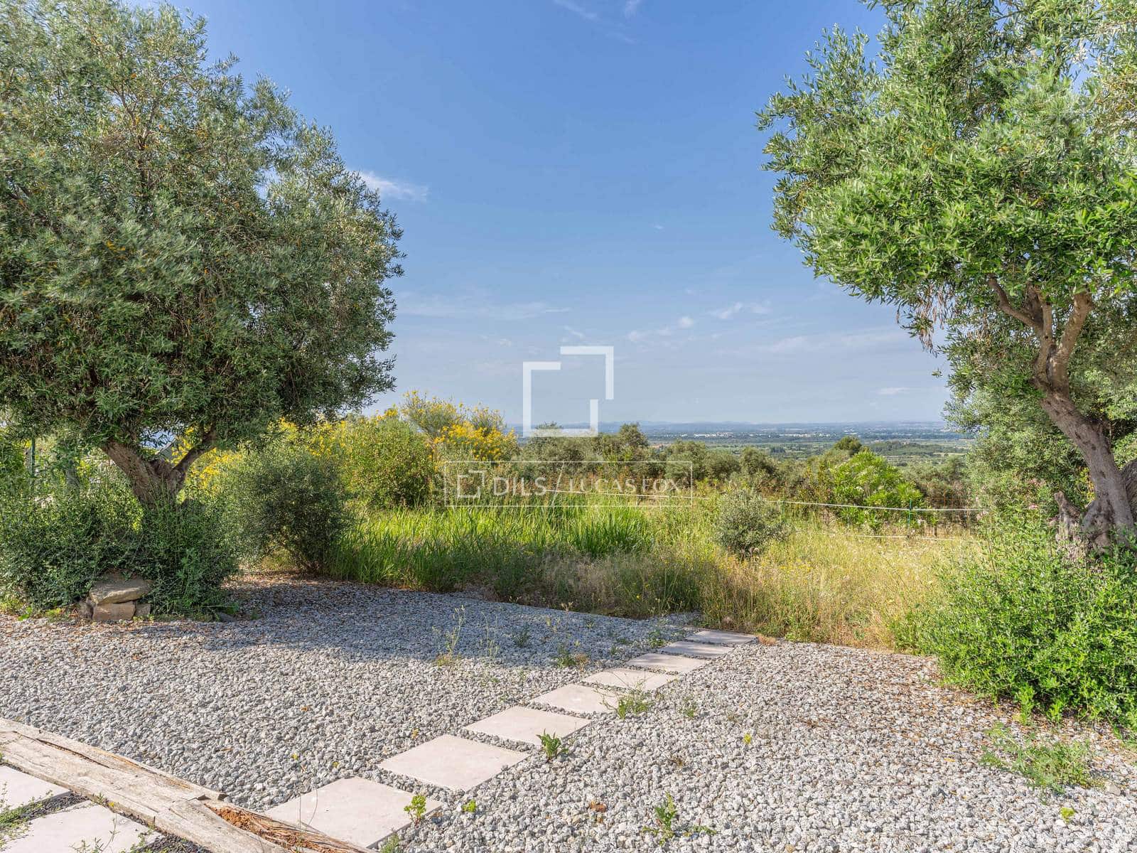 4 bedroom Villa for sale in Palau-saverdera with pool garage - € 1,200,000 (Ref: 9893197)