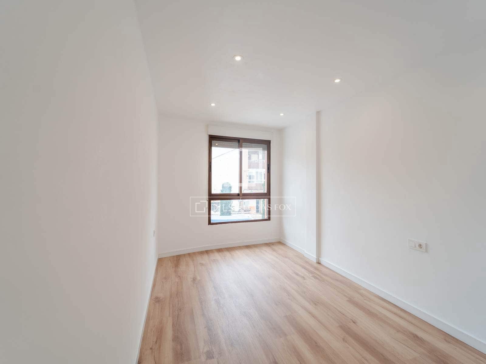 4 Zimmer Villa zu vermieten in L'Eliana mit Garage - 2.500 € (Ref: 9894864)
