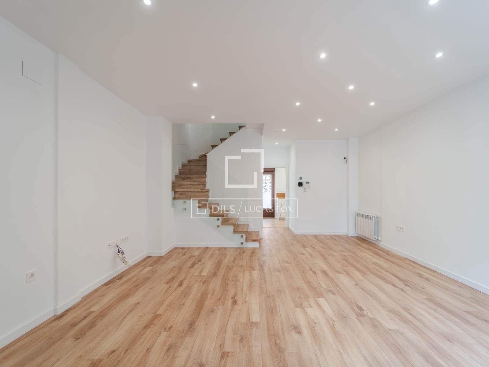 4 Zimmer Villa zu vermieten in L'Eliana mit Garage - 2.500 € (Ref: 9894864)