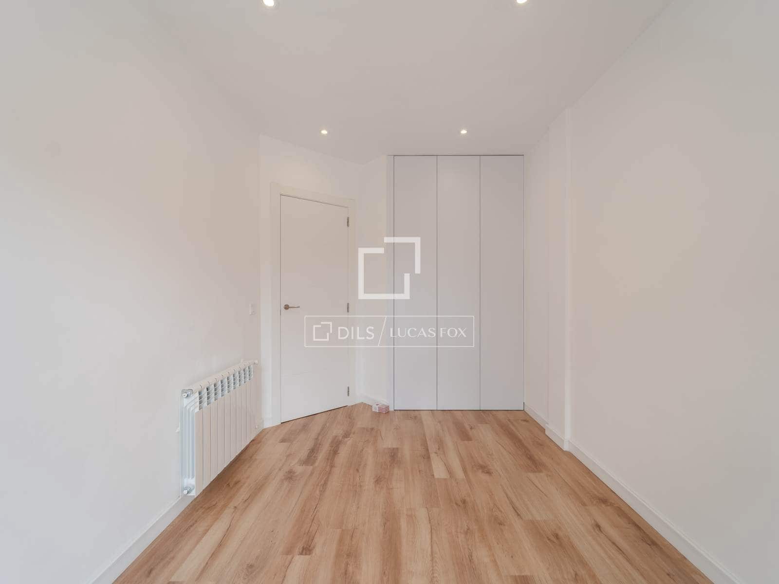 4 Zimmer Villa zu vermieten in L'Eliana mit Garage - 2.500 € (Ref: 9894864)