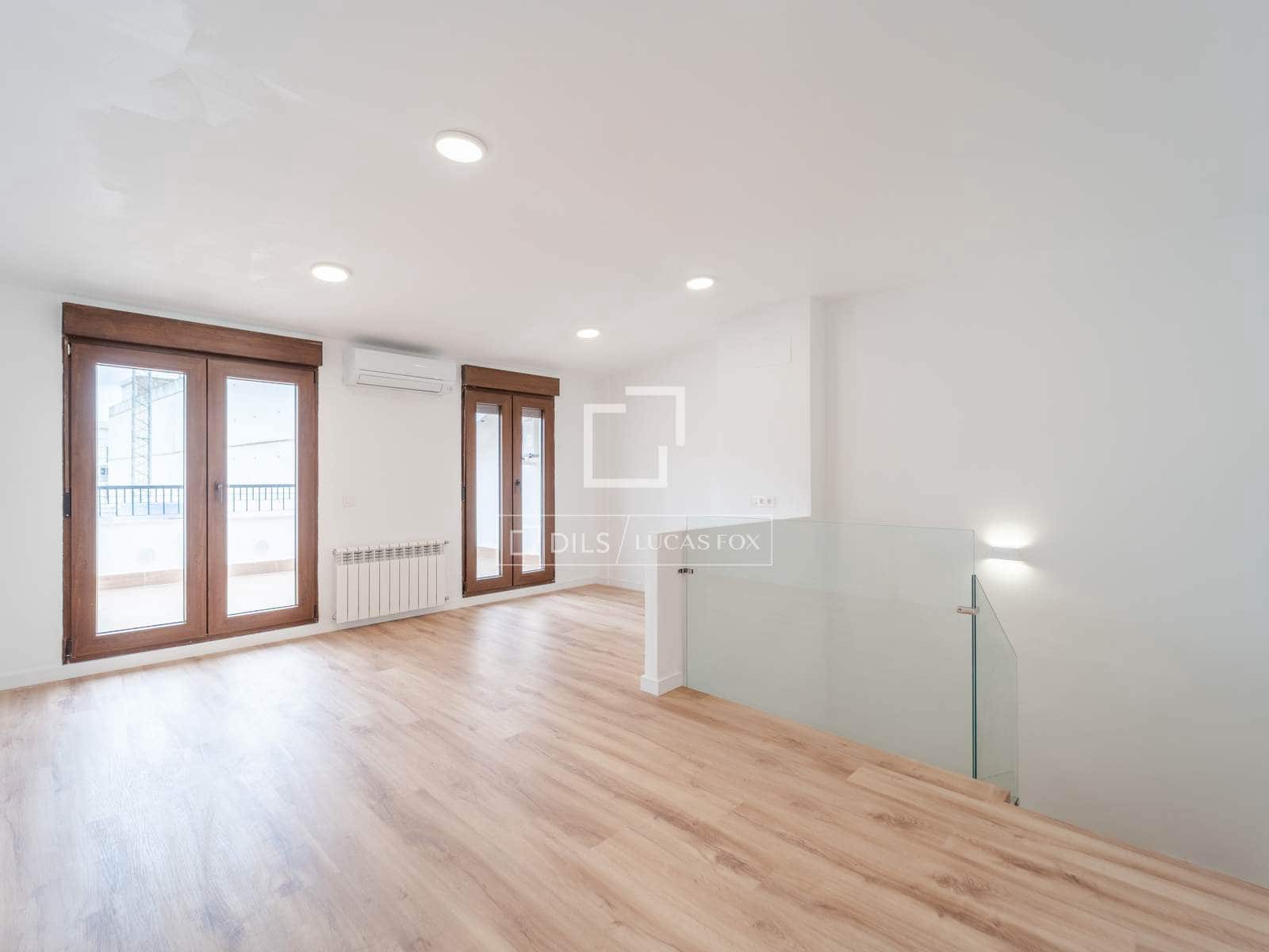 4 Zimmer Villa zu vermieten in L'Eliana mit Garage - 2.500 € (Ref: 9894864)