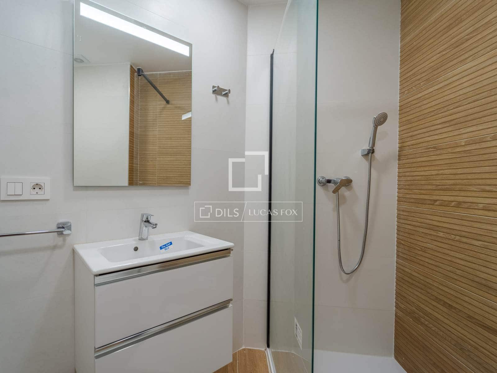 4 Zimmer Villa zu vermieten in L'Eliana mit Garage - 2.500 € (Ref: 9894864)