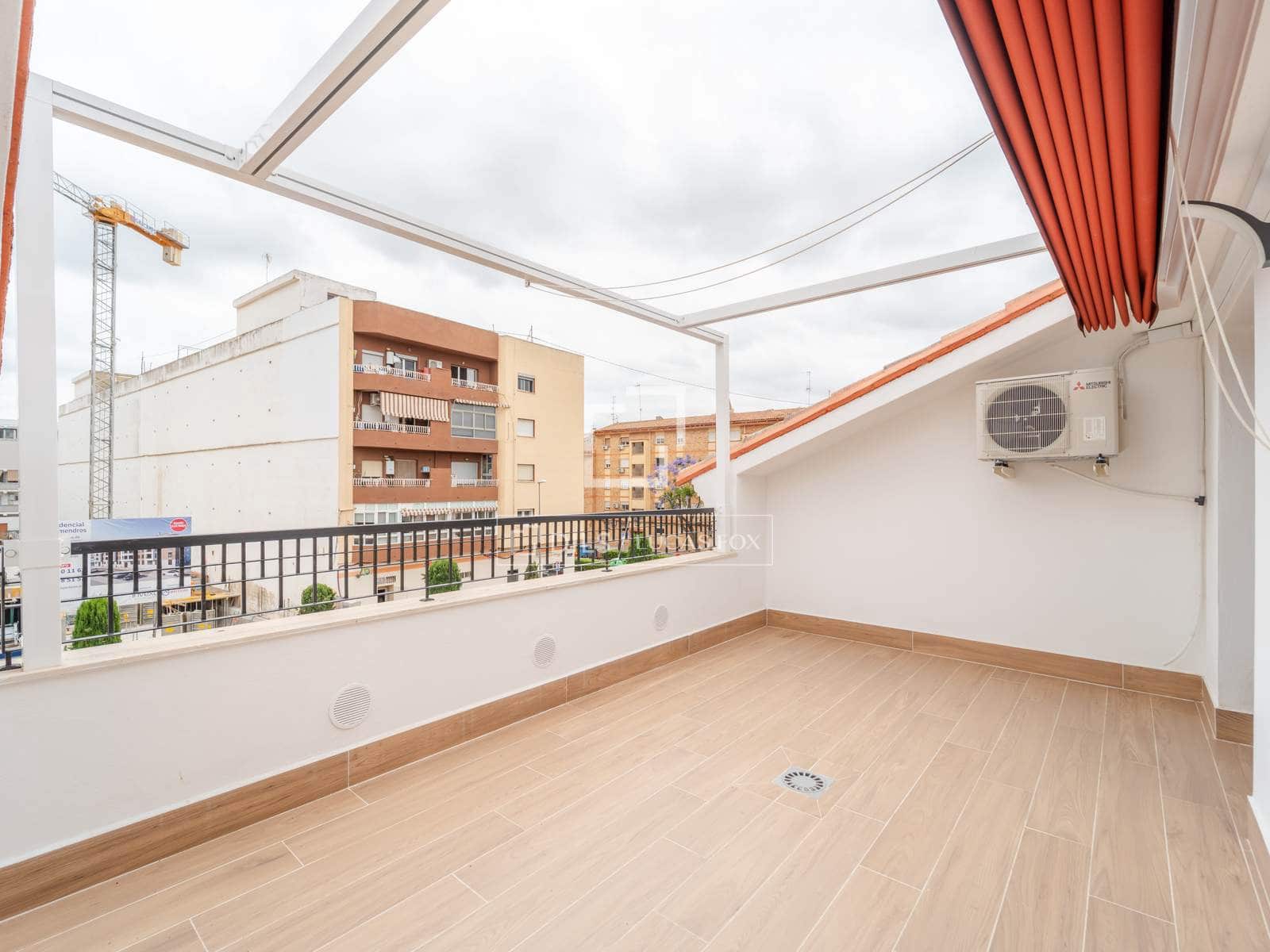 4 Zimmer Villa zu vermieten in L'Eliana mit Garage - 2.500 € (Ref: 9894864)