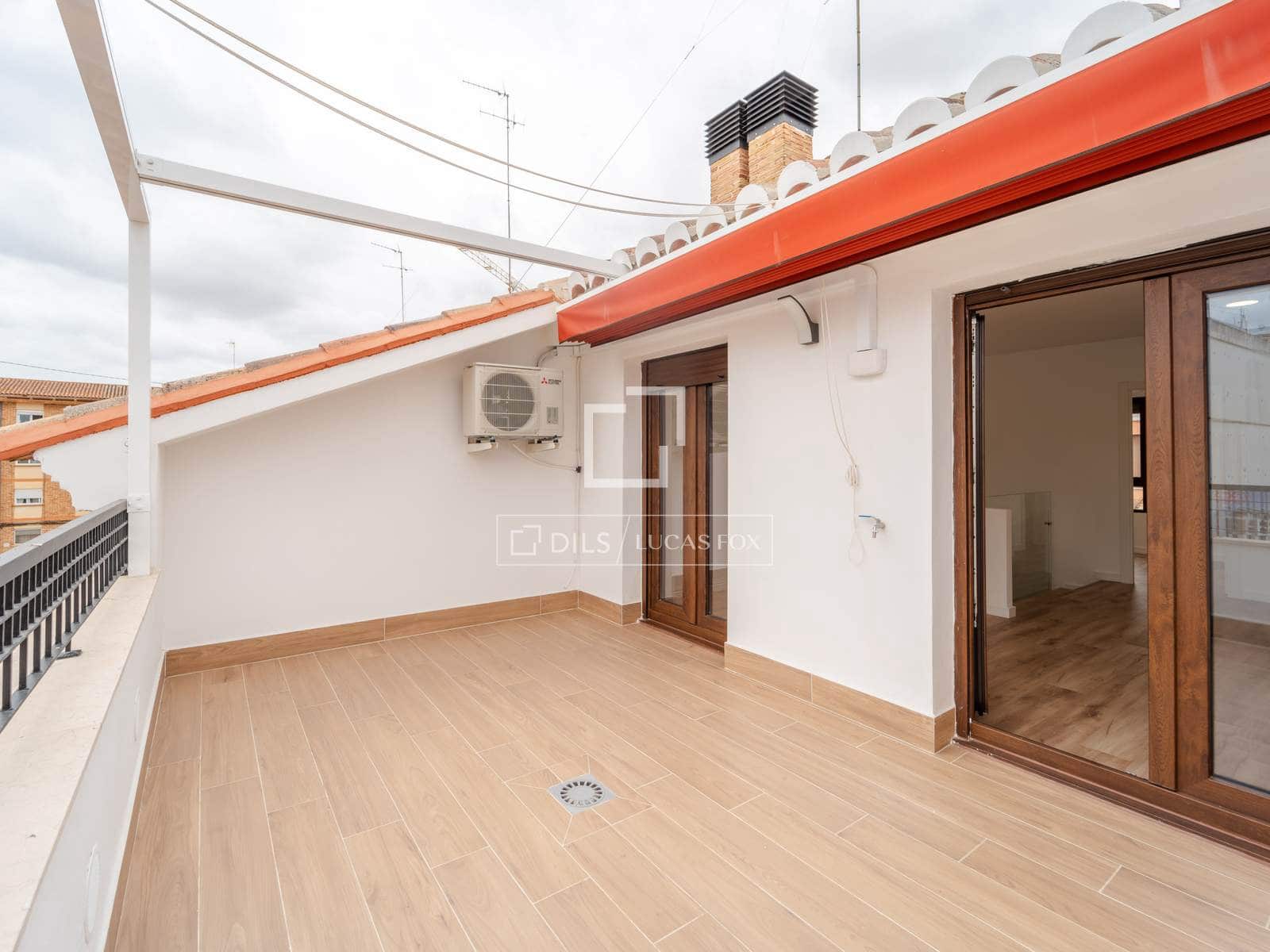 4 Zimmer Villa zu vermieten in L'Eliana mit Garage - 2.500 € (Ref: 9894864)